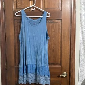 Blue flowy dress with lace detail
